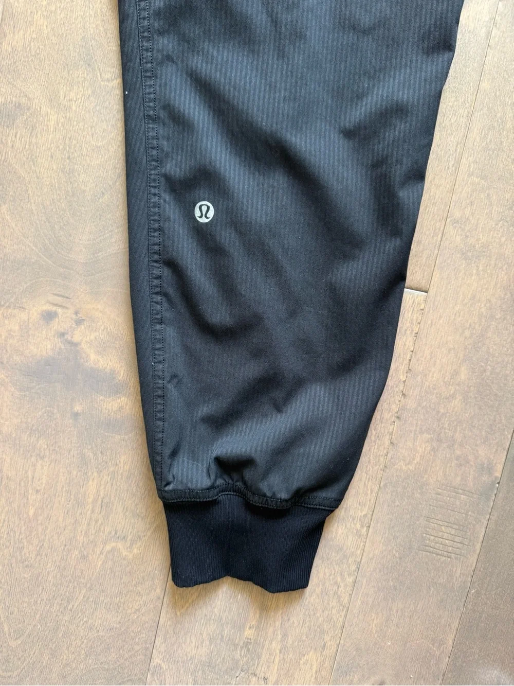 Lululemon Dance Studio Joggers *29